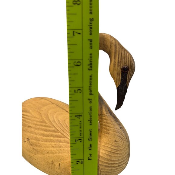 Vintage Hand-Carved Wooden Swan Figurine 7" Tall Rustic Home Décor Collectible N - Picture 2 of 7